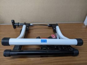 A Volere Elite 400 Pa cycle trainer Location:G