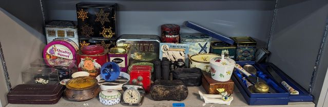 A mixed lot to include Aynsley serving fork, spoon and cake slice, a red painted metal midget bank