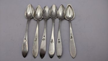 A set of six continental white metal teaspoons 163.3g Location: CAB9