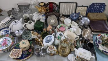 A mixed lot to include an anniversary clock, Maling china, Waterford bowl, retro telephone,