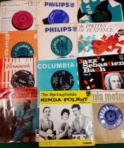A quantity of mainly 1960's-70's 45rpm single records to include jazz, classical, Max Bygraves,