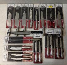 Sixteen as new Thomas kitchen knives, scissors and steel and two other knives Location: