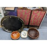 A mixed lot to include a Victorian paper mâché tray A/F, small two fold screen, two wooden bowls and