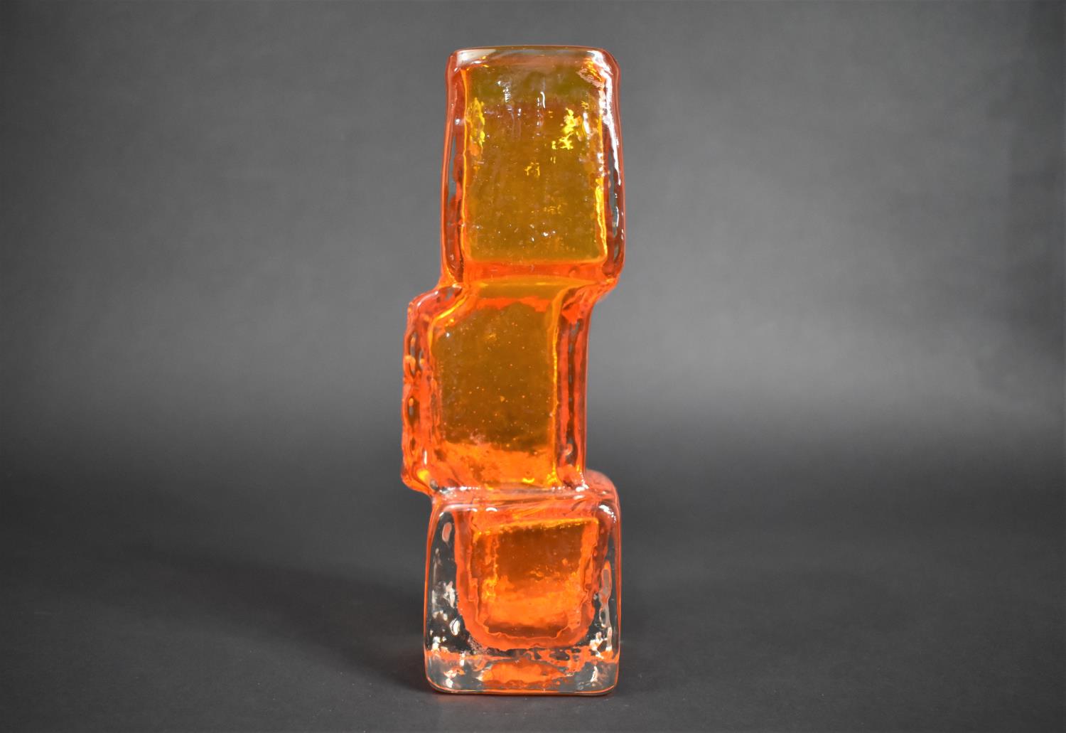 A Whitefriars Tangerine Glass Drunken Bricklayer Textured Vase, no.9673, as Designed by Geoffrey - Image 5 of 6