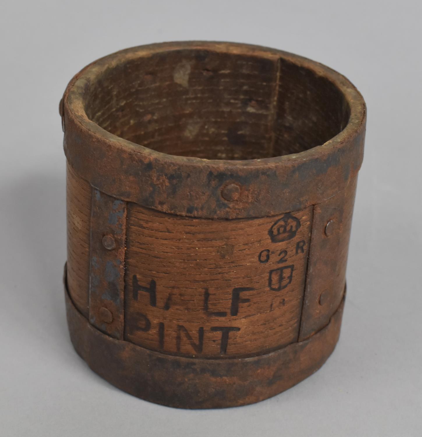 A Vintage Cylindrical Metal Banded Wooden Half Pint Measure Stamped G2R (George V, The 2 refers to - Image 2 of 2