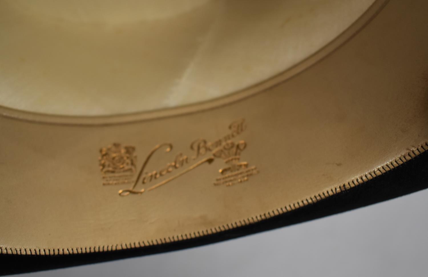 An Edwardian Black Top Hat by Lincoln Bennett in Original Fitted Carrying Case, Interior Measurement - Image 5 of 9