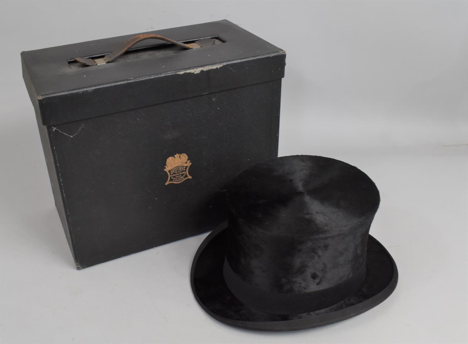 An Edwardian Black Top Hat by Lincoln Bennett in Original Fitted Carrying Case, Interior Measurement - Image 3 of 9