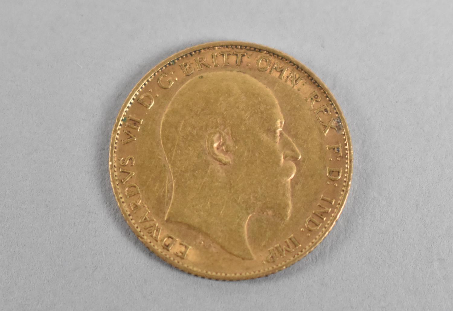 An Edward VII 1905 Gold Half Sovereign - Image 2 of 2