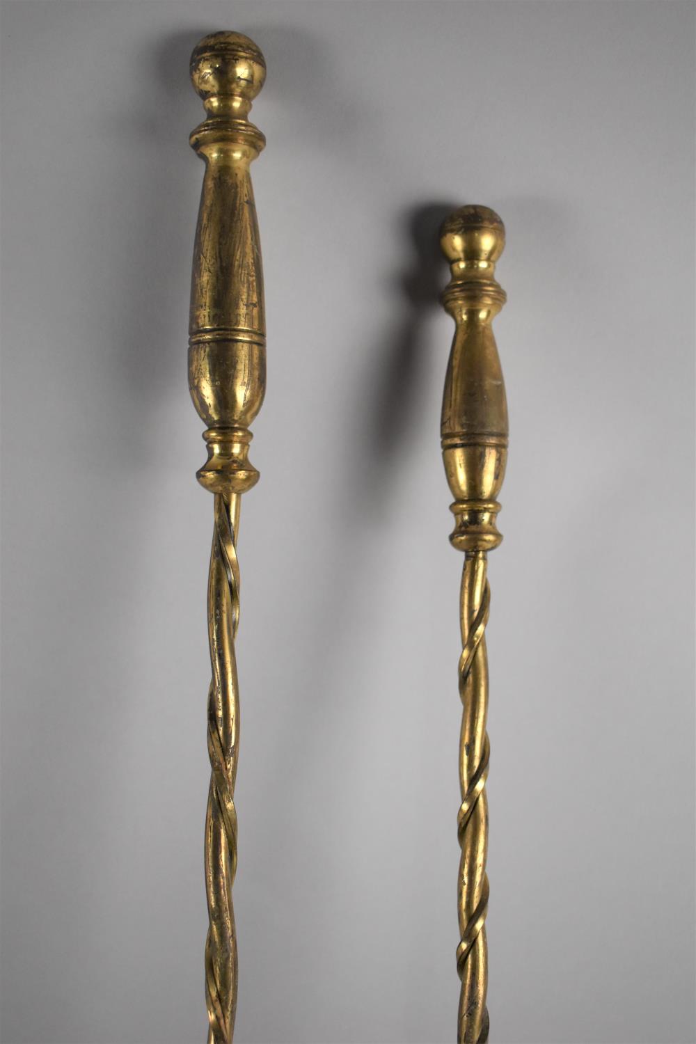 A Pair of 19th Century Long Handled Fire Irons, the Poker 78cm Long - Bild 2 aus 2