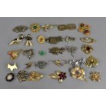 A Collection of Vintage and Contemporary Gilt Metal and Other Brooches to Include Enamelled Examples