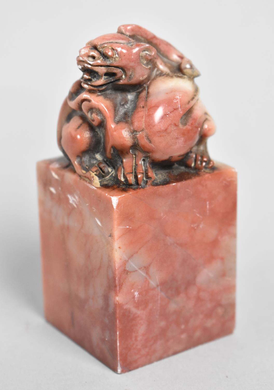 A Reproduction Chinese Hardstone Seal with Temple Lion Finial, 10cm high