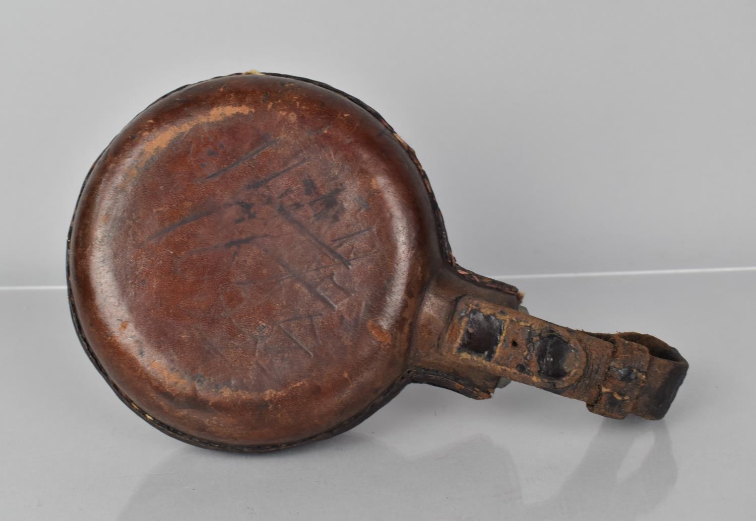 A Late 19th Century British Army Leather Covered Circular Glass Military Water Bottle 15cms - Image 5 of 5