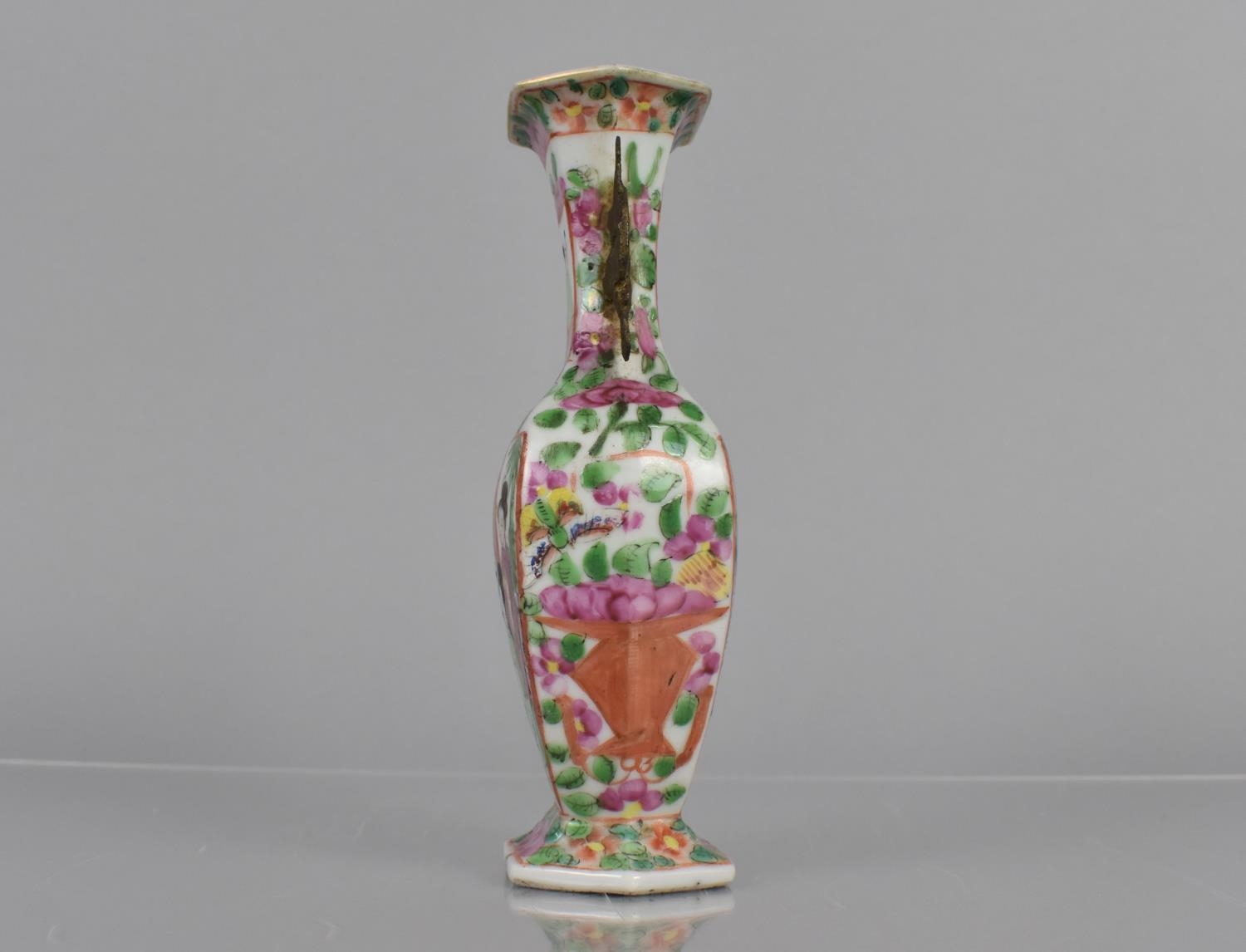 A Small 19th Century Chinese Vase decorated in the Famille Rose Medallion Palette with Figural - Image 4 of 5