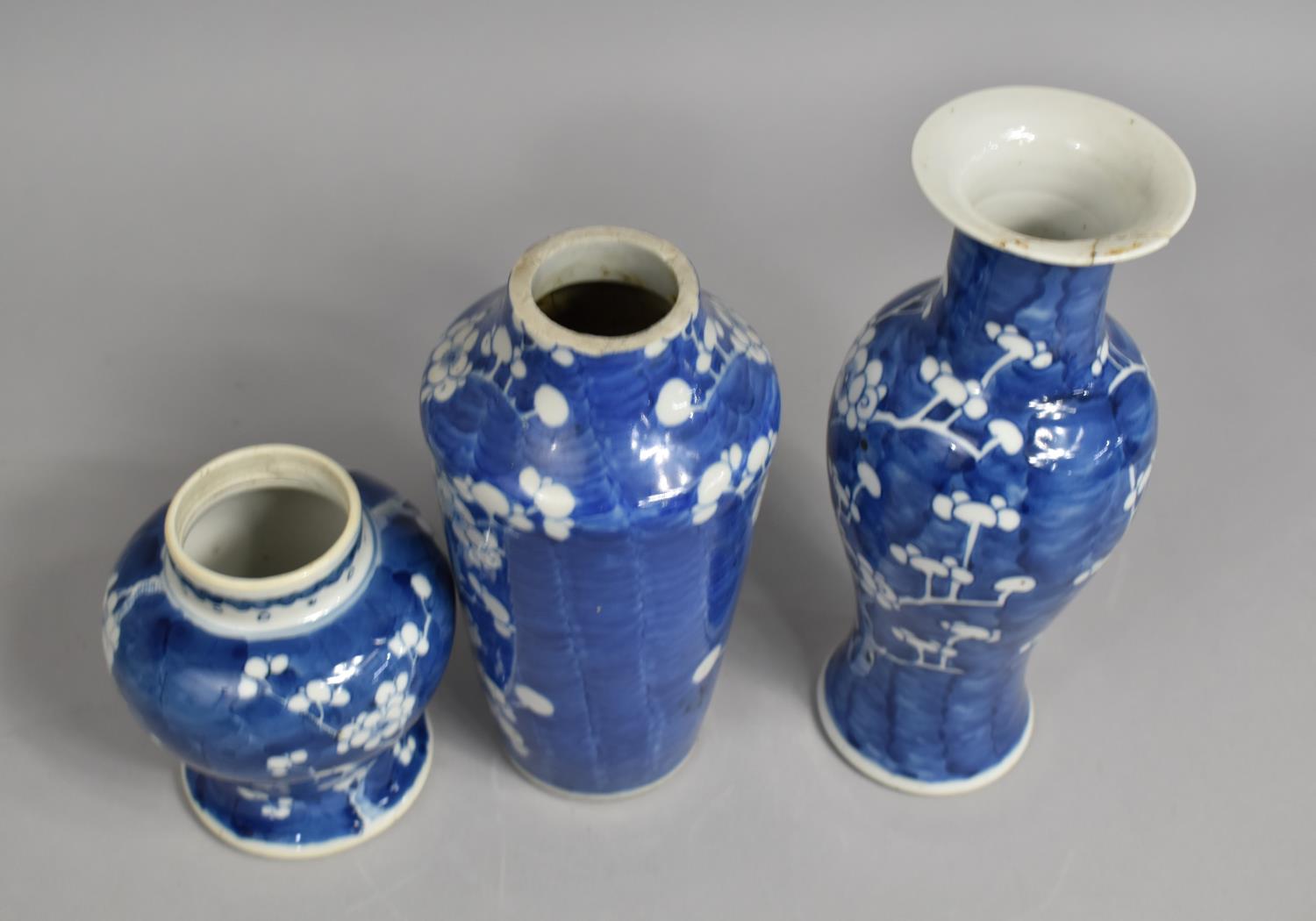 Three Pieces of 19th/20th Century Chinese Prunus Pattern Porcelain to Comprise Vase with Flared Neck - Image 3 of 3