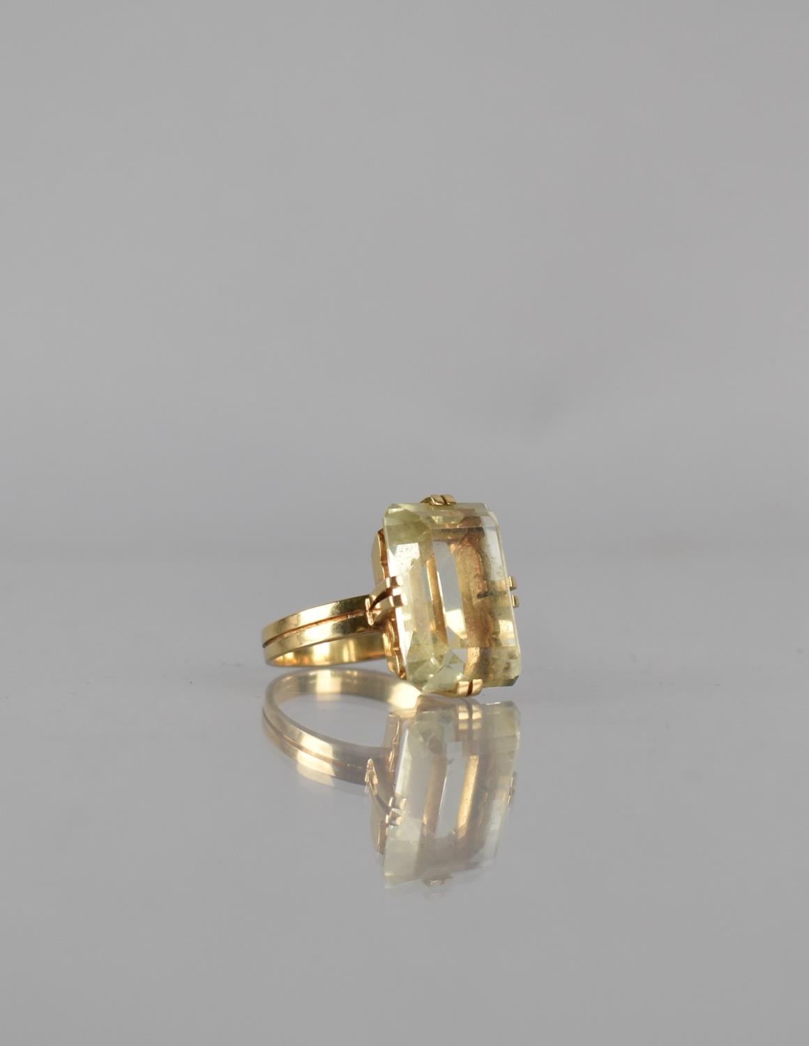 A European 14ct Gold and Citrine Dress Ring, Emerald Cut Stone Measuring 19mm by 13mm Approx and - Bild 2 aus 3