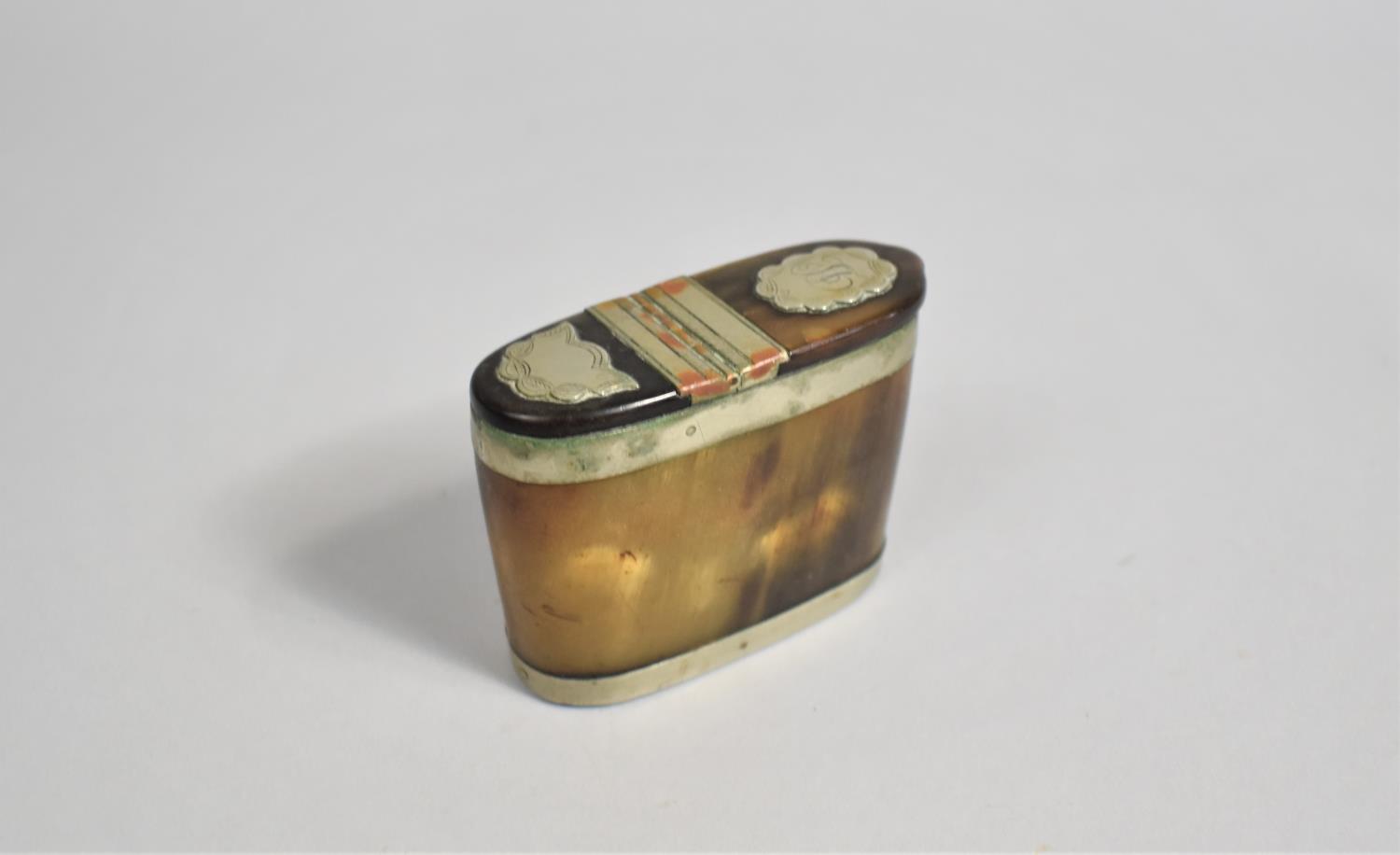 A 19th Century Silver Plate and Horn Snuff Box of Boat Shape, 7.5cms Wide