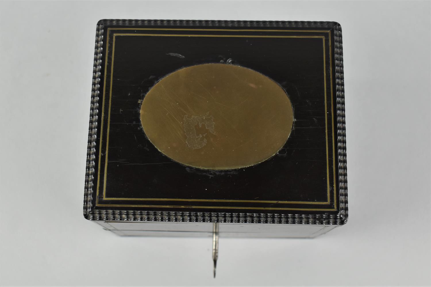 A 19th Century Ebonised Scent Bottle Box with Fitted Four Section Silk Lined Interior, Brass - Bild 6 aus 6