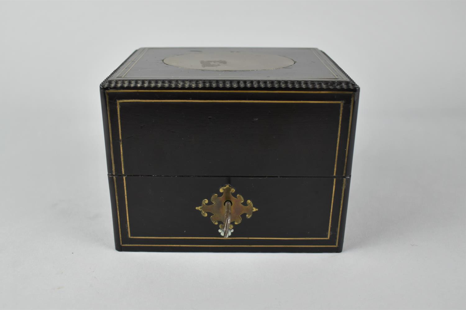 A 19th Century Ebonised Scent Bottle Box with Fitted Four Section Silk Lined Interior, Brass - Bild 3 aus 6