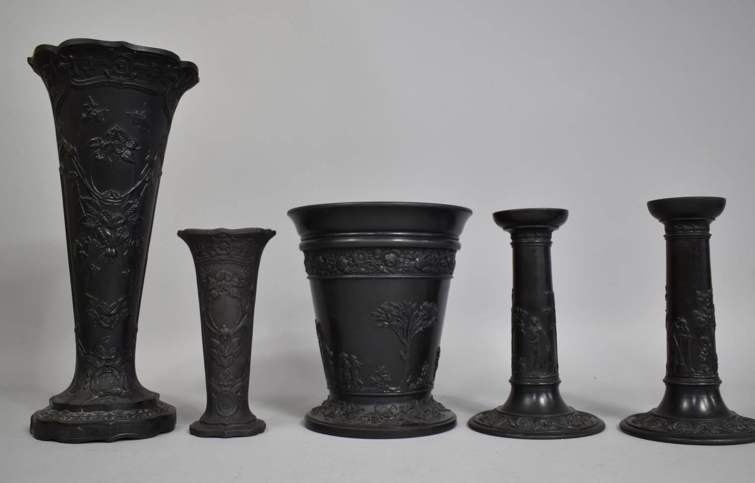 Five Pieces of 19th/20th Century Wedgwood Basalt Comprise Large Vase of Trumpet form Decorated in