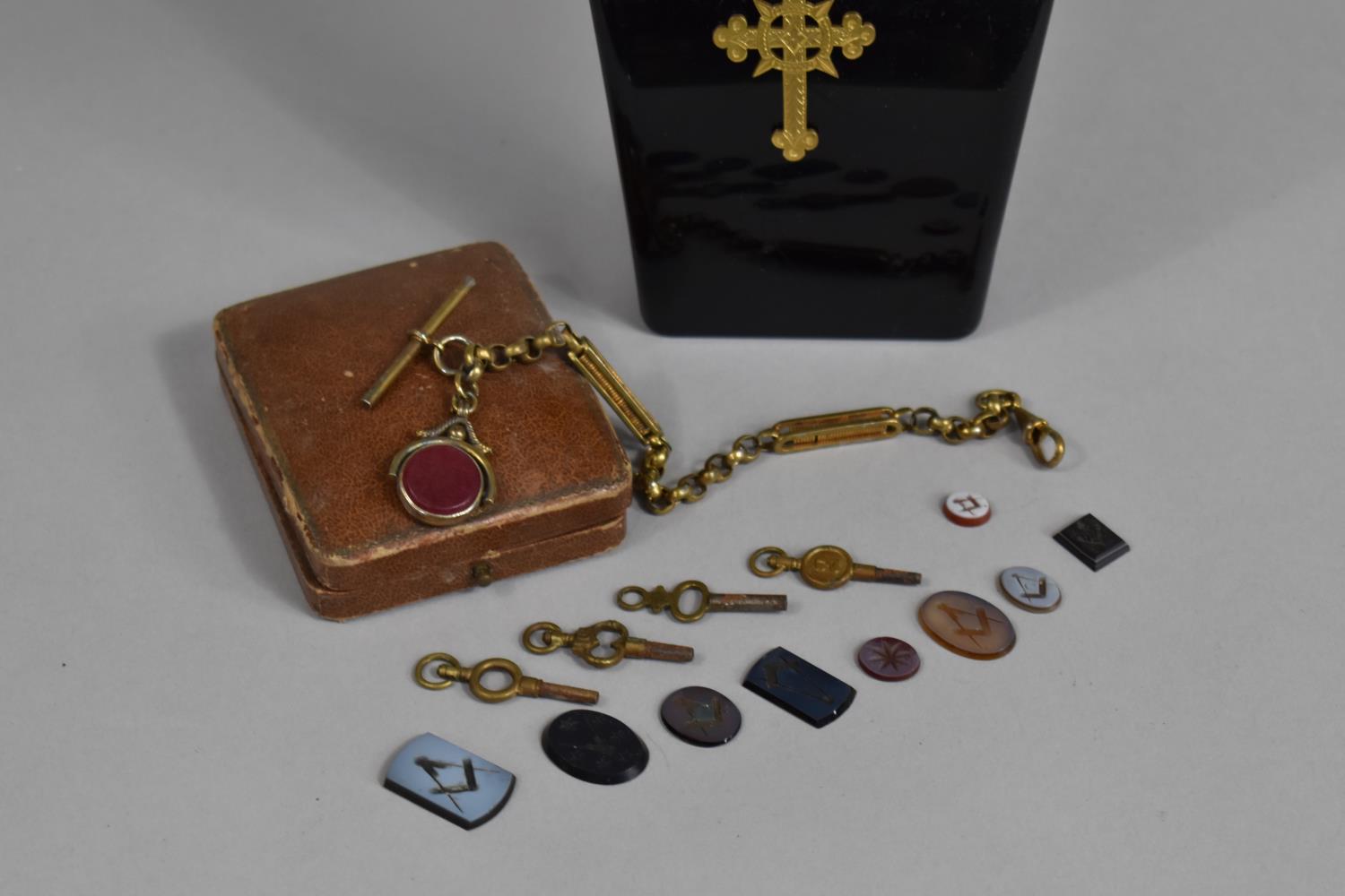 A Collection of Late 19th and Early 20th Century Jewellery Items to Comprise Ornate Yellow Metal - Image 3 of 4