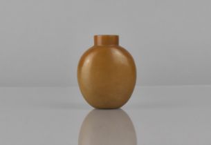 A 19th Century Chinese Toffee Coloured Hardstone Snuff Bottle, 6cms High