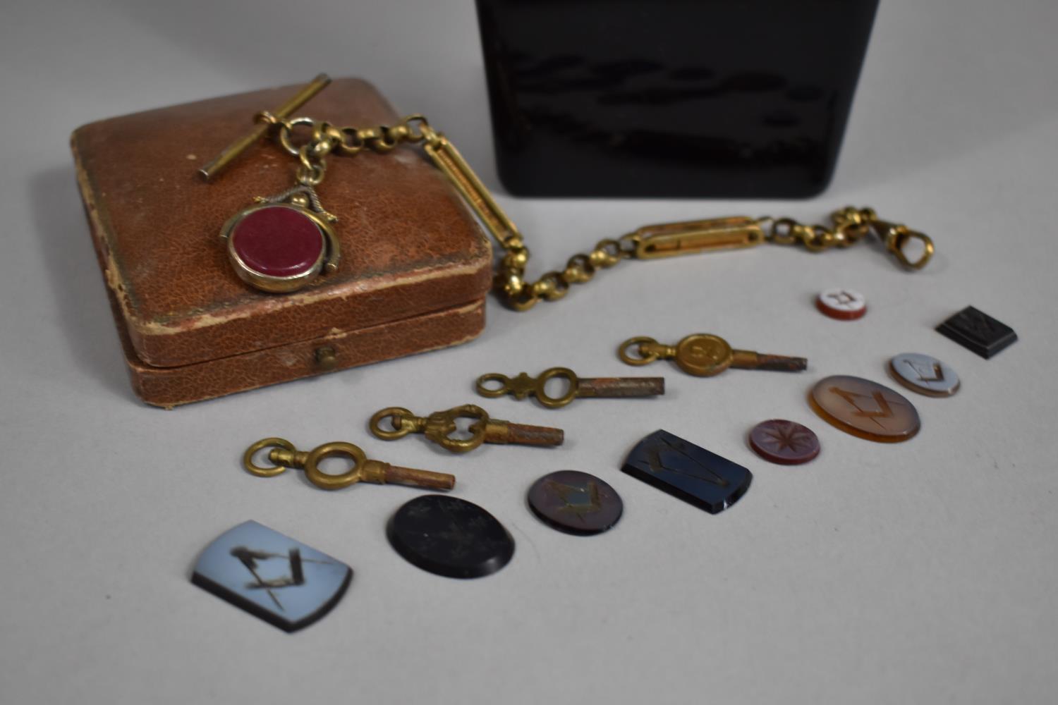 A Collection of Late 19th and Early 20th Century Jewellery Items to Comprise Ornate Yellow Metal - Image 2 of 4