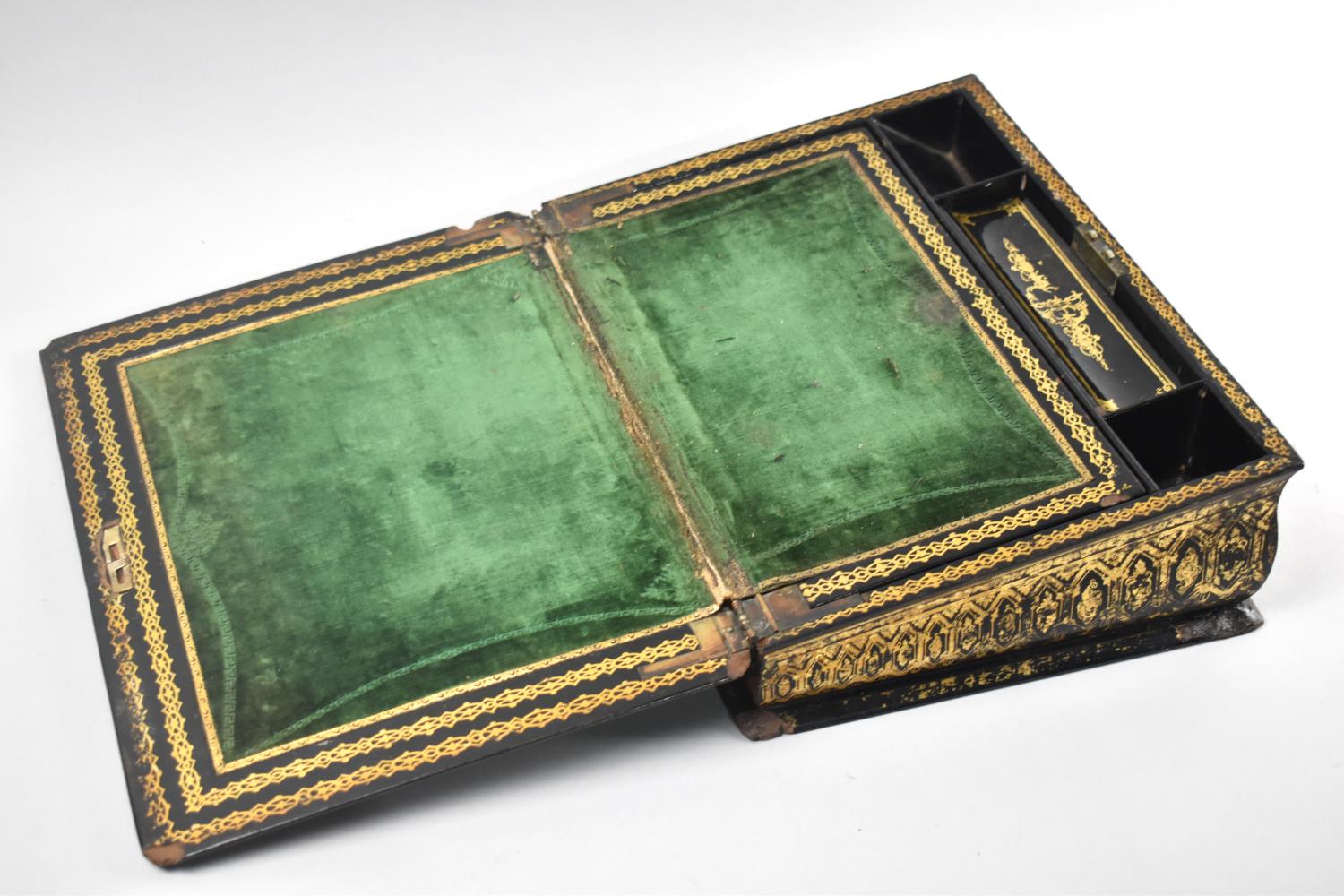 A 19th Century Lacquered Writing Slope, The Lid with Mother of Pearl and Painted Decoration - Image 2 of 3