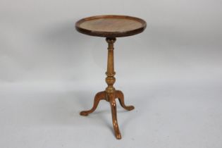 A Early/Mid 20th Century Wine Table with Pie Crust Top Set on Tripod Support with Pad Feet, with