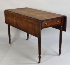 A Late 19th Century Mahogany Drop Leaf Pembroke Table with Reeded Supports and Brass Castors, 130cms