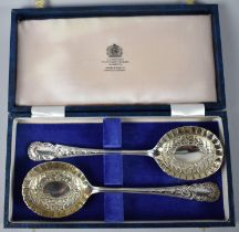 A Pair of Cased Mappin and Webb Silver Plated Serving Spoons, Each 21.5cms Long