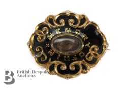9ct Gold Mourning Brooch