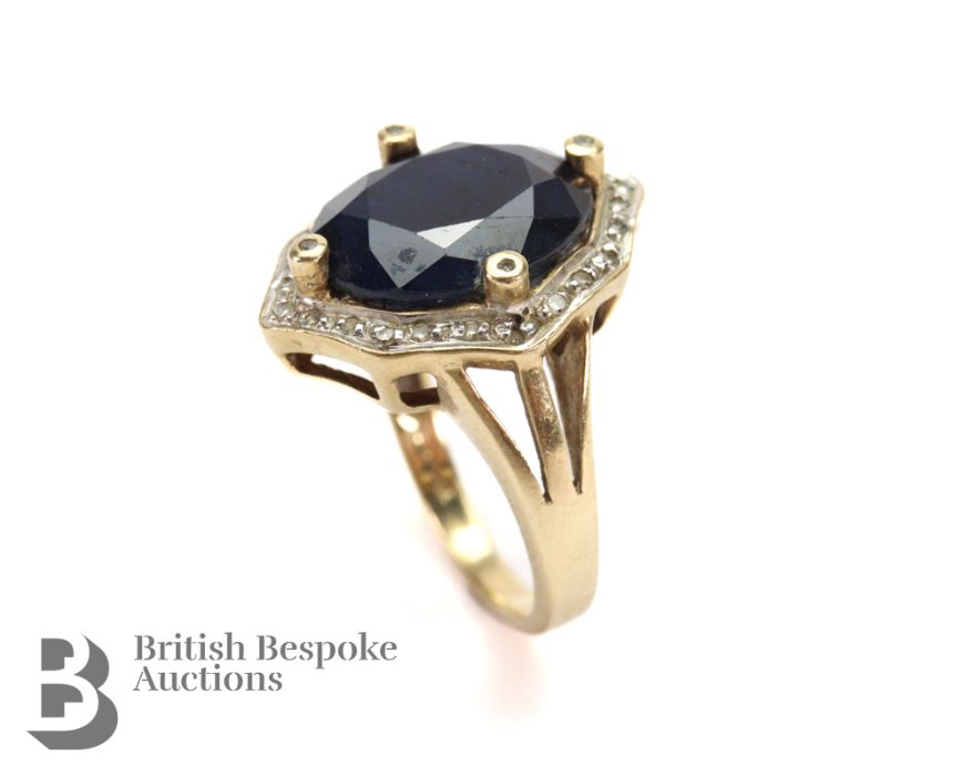 9ct Gold Sapphire and Diamond Ring - Image 2 of 3