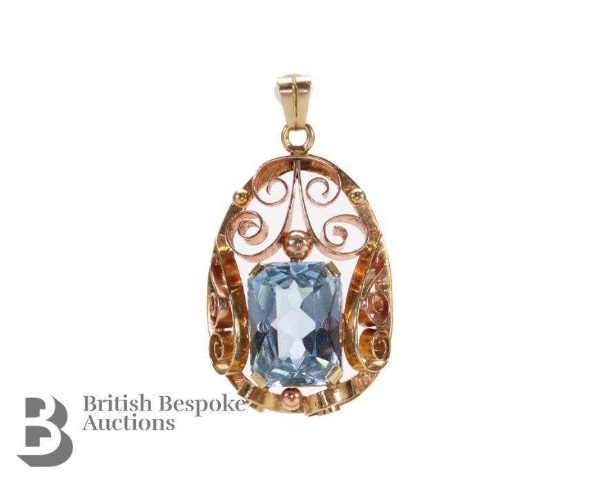 Austrian 14ct Rose Gold Topaz Pendant