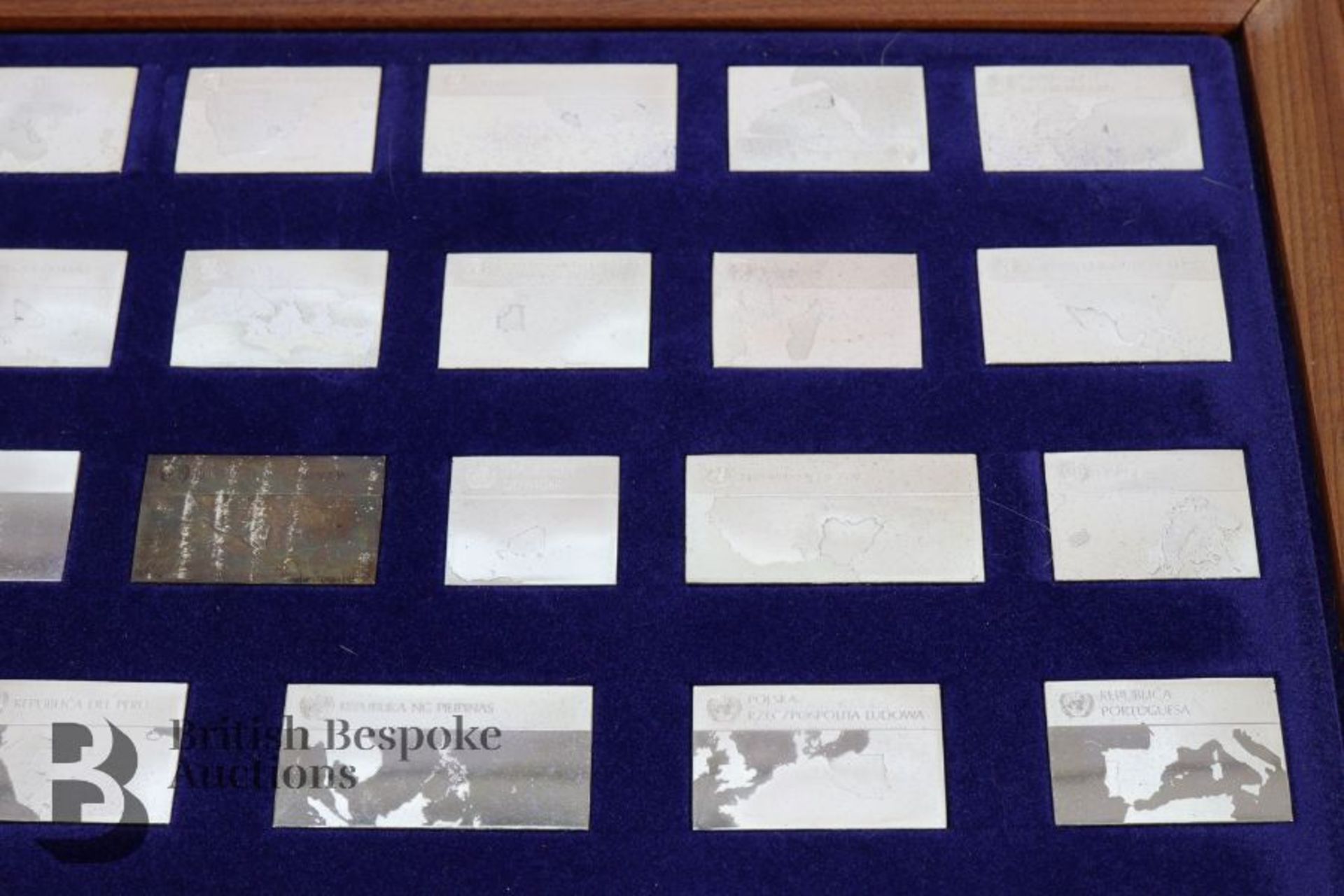 The Flags of The United Nations Ingot Collection - Image 12 of 16