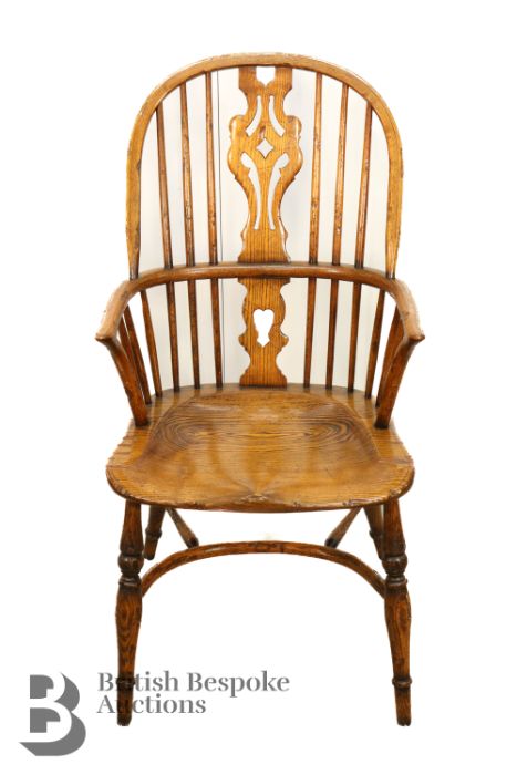 Fireside Windsor Chair - Image 4 of 8