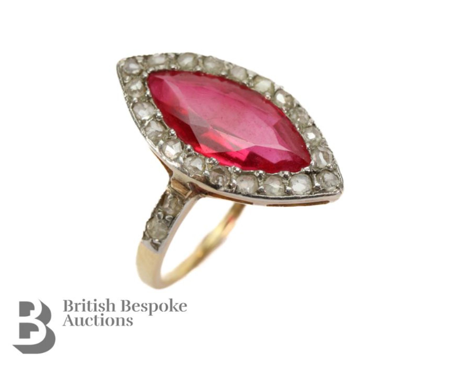 18ct Ruby Ring - Image 2 of 3