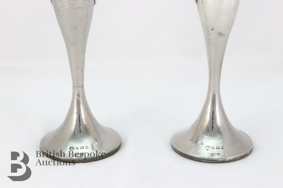 Pair of Attractive Hammered Silver Vases - Image 4 of 5