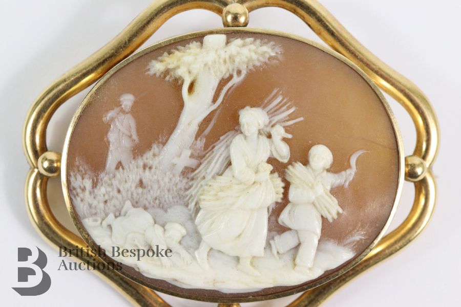 Antique Shell Cameo Pendant Brooch - Image 2 of 3