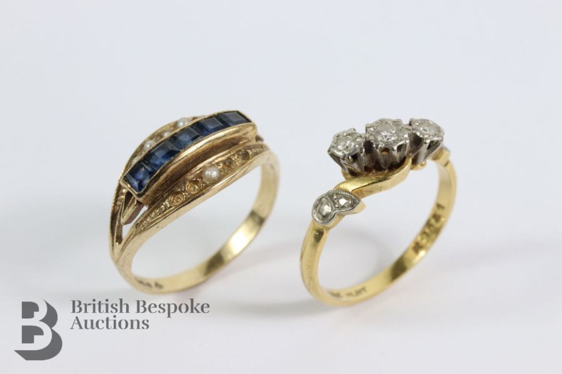 18ct Yellow Gold Three Stone Diamond Ring - Image 2 of 2