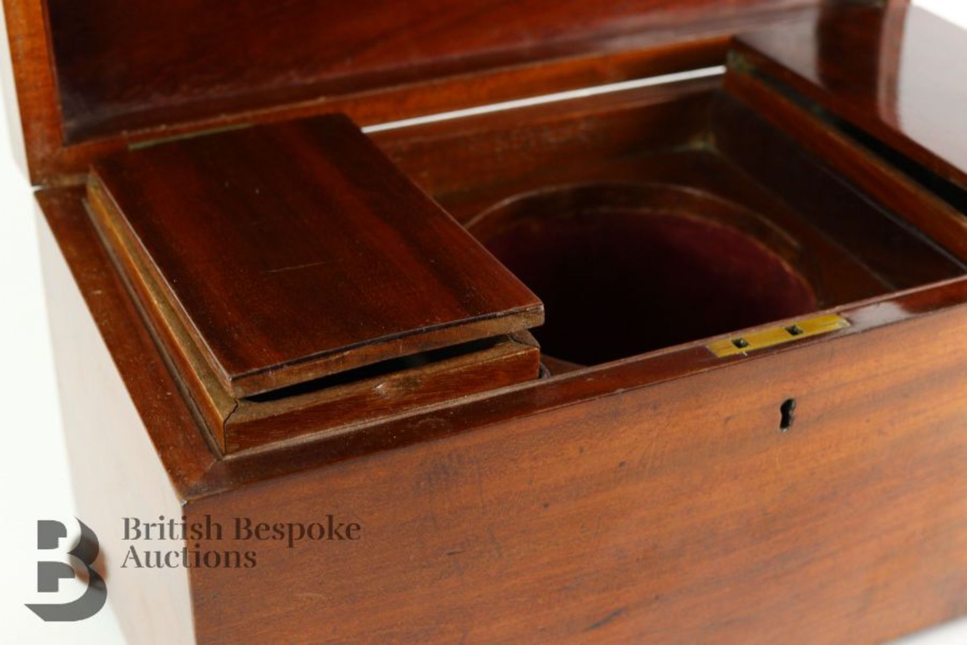 Georgian Mahogany Tea Caddy - Image 3 of 4