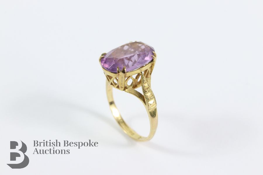 9ct Gold Amethyst Ring