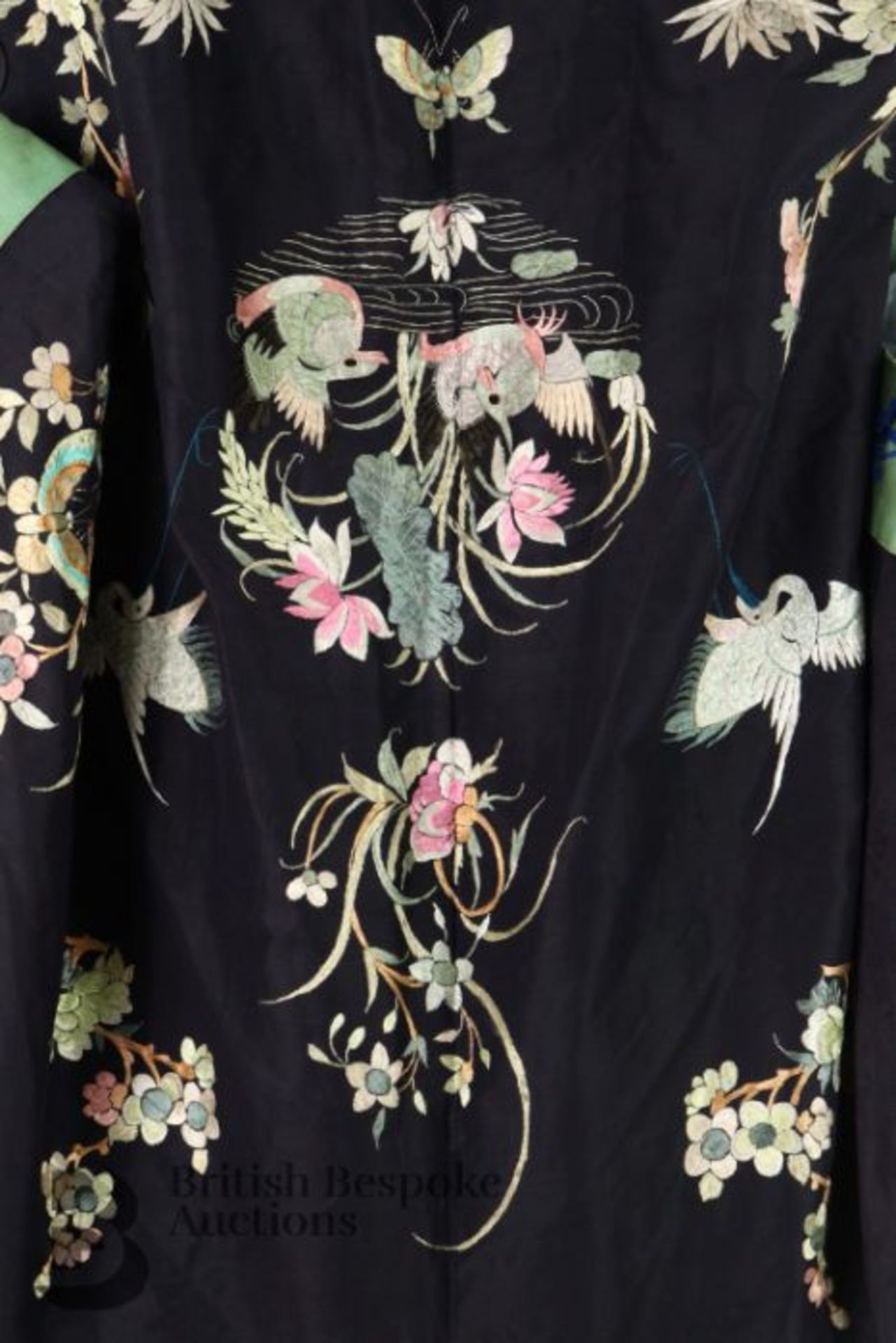 Chinese Silk Embroidered Jacket - Image 5 of 7