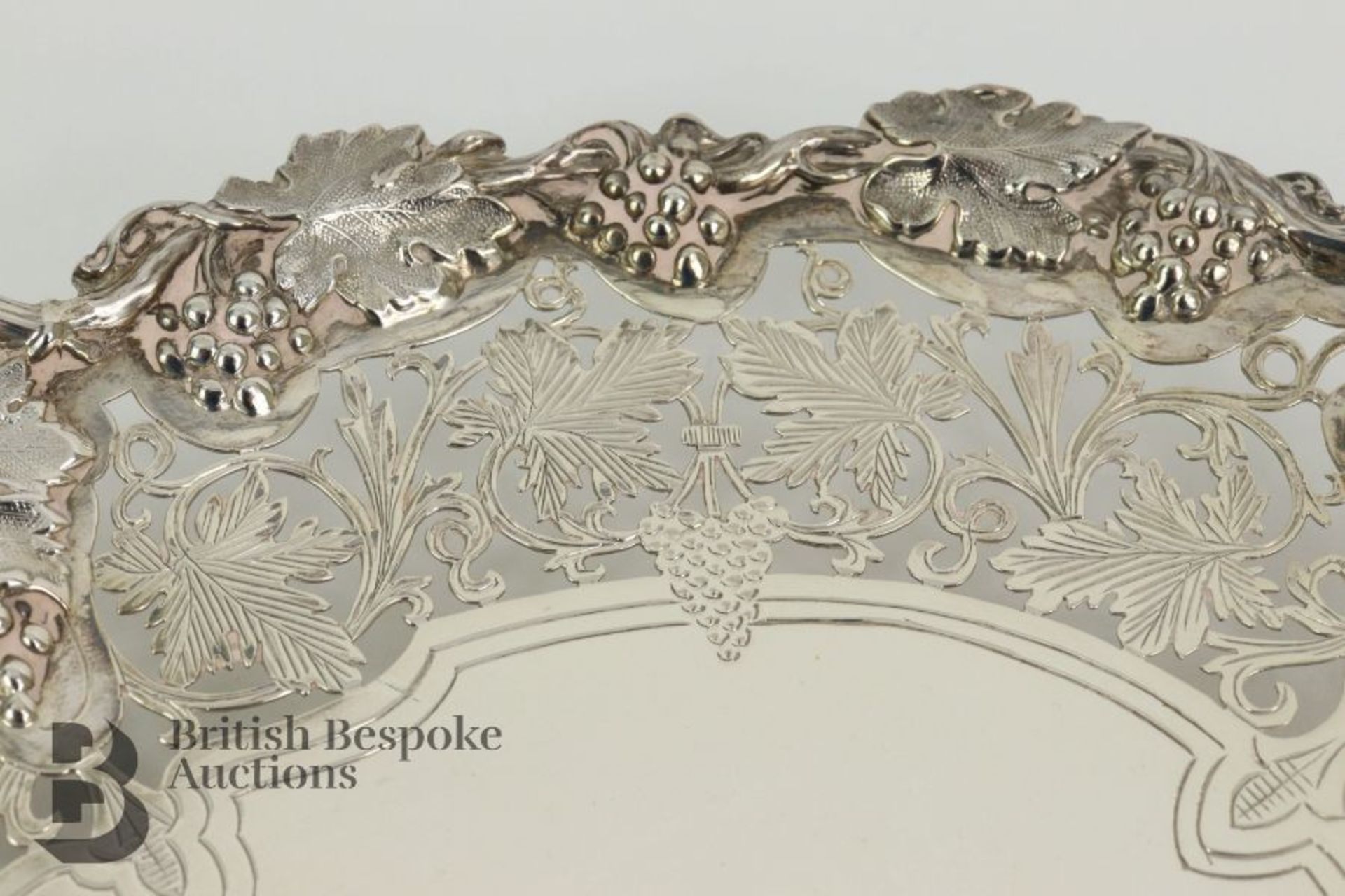 Elizabeth II Silver Dish - Image 5 of 7