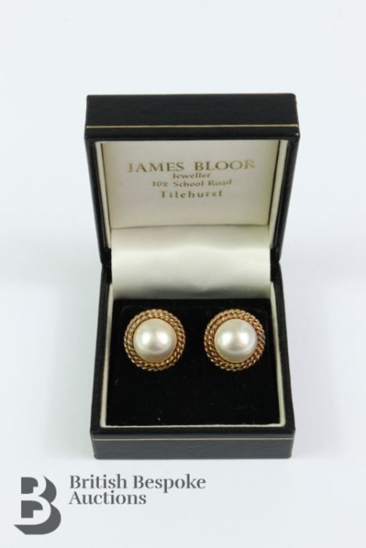 Pair of 9ct Gold and Pearl Rope Earrings - Image 2 of 2