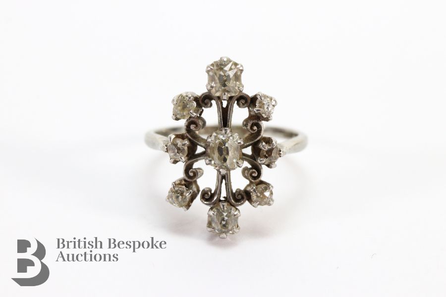 Antique Platinum and Diamond Ring - Image 4 of 4