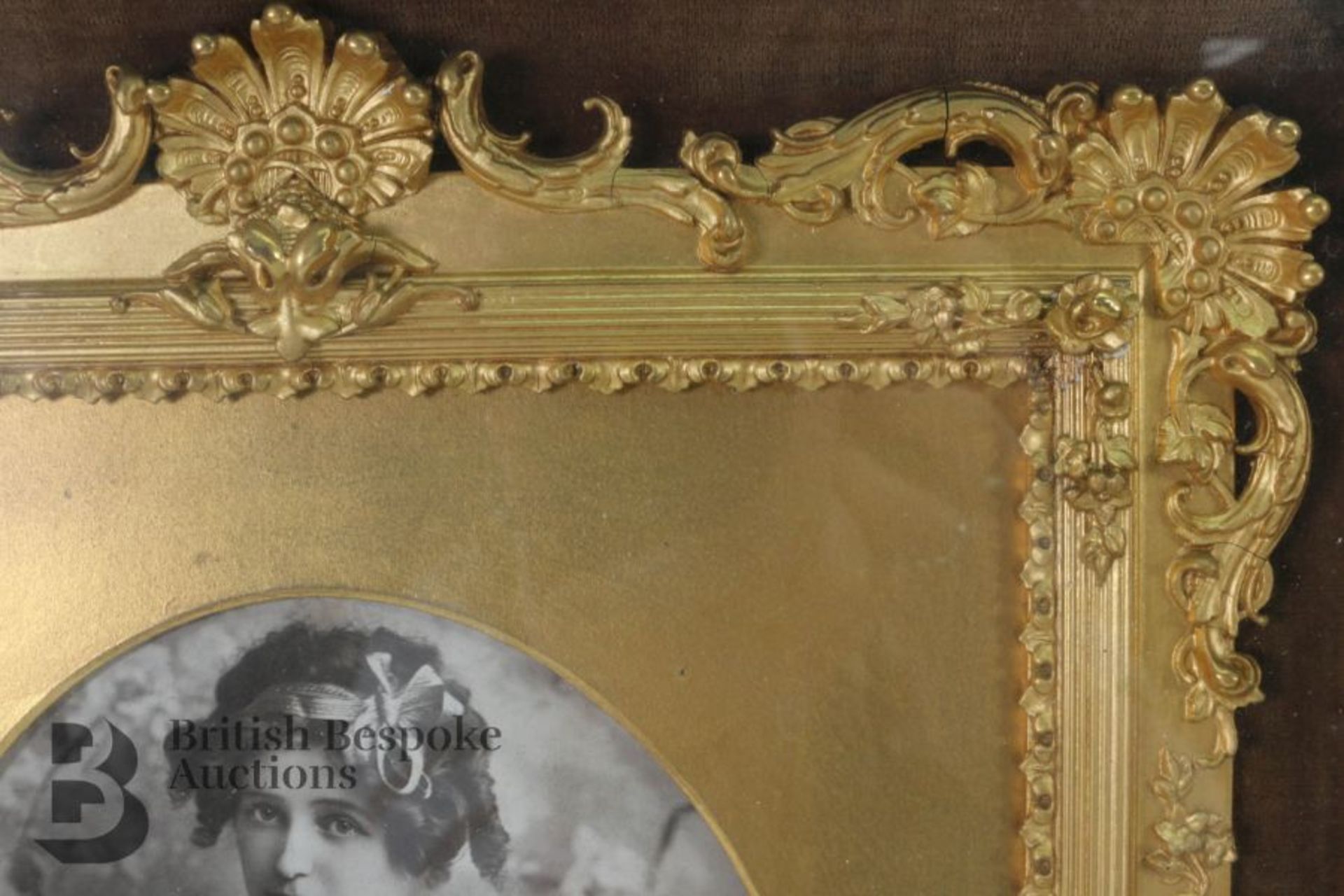 Pair of Victorian Gilt Picture Frames Within Box Frames - Bild 8 aus 12