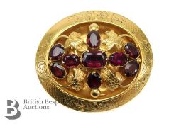 Victorian 14/15ct Yellow Gold and Garnet Brooch