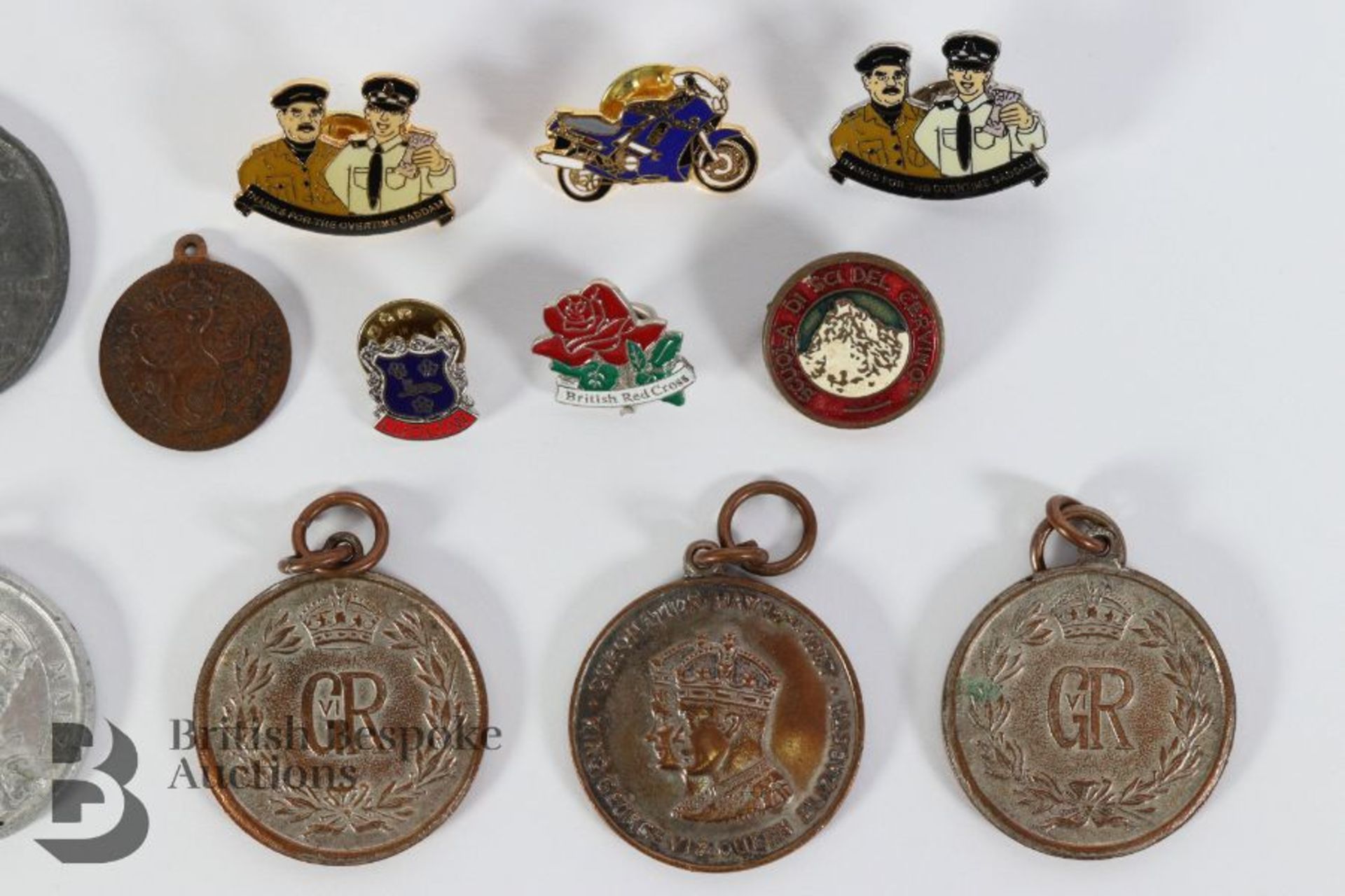 Collection of GB Regimental Cap Badges, Medallions - Image 6 of 15