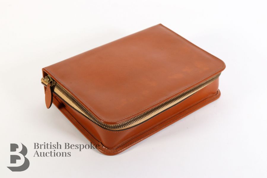 Gentleman's Travelling Vanity Case - Image 2 of 3