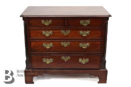 Georgian Chest of Drawers